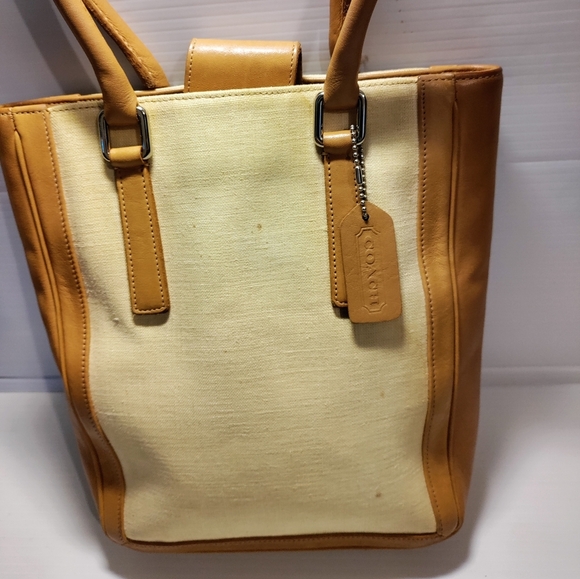 VINTAGE COACH 9429 BONNIE BUCKET LINEN LEATHER TAN CREAM SHOULDER BAG - Picture 2 of 13
